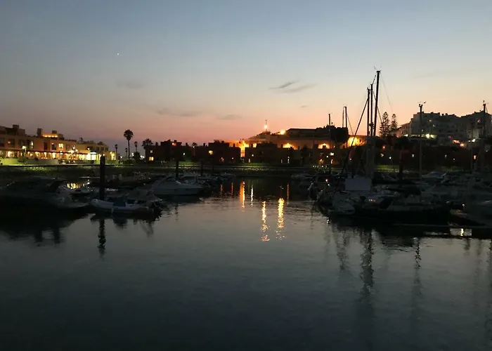 Acropole Algarve Апартаменти Портіман